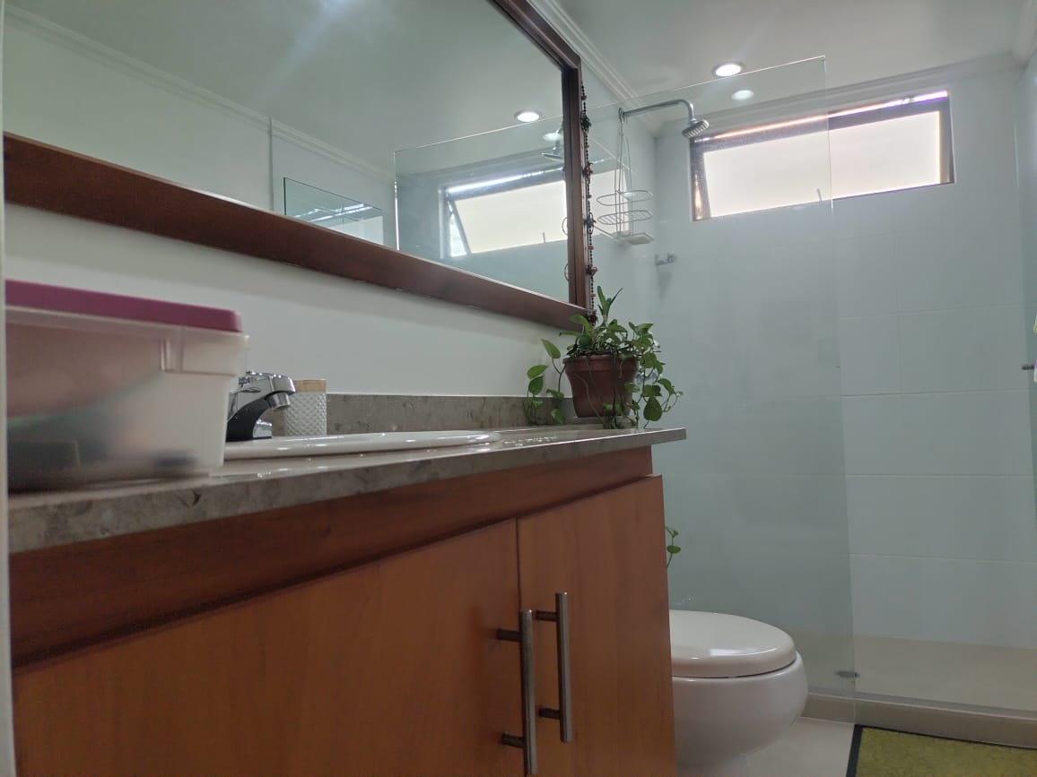 Apartamento en venta en El Poblado, Medellín · foto 17 de 17