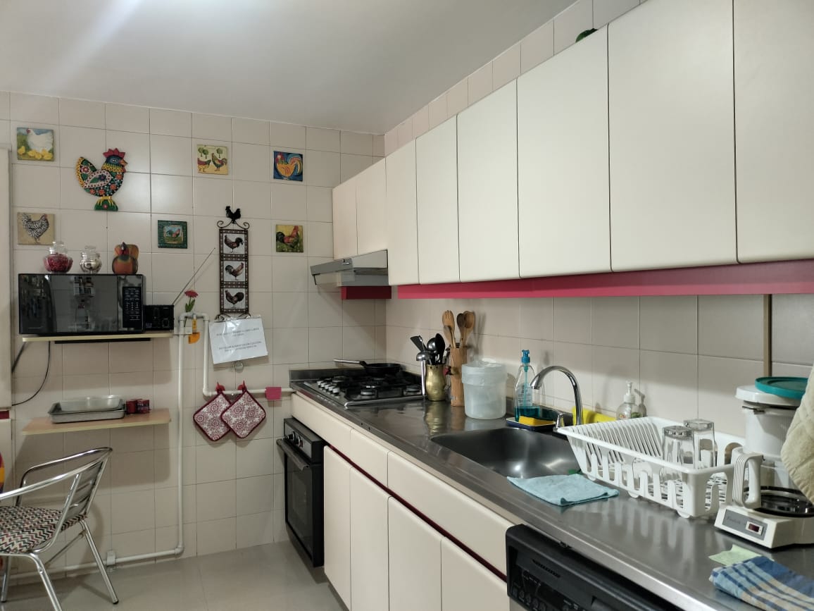 Apartamento en venta en El Poblado, Medellín · foto 6 de 17