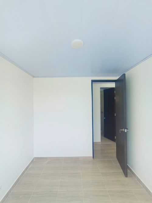 Apartamento de 2 alcobas en arriendo en Ciudad Verde, Soacha, 52 m² · foto 4 de 11