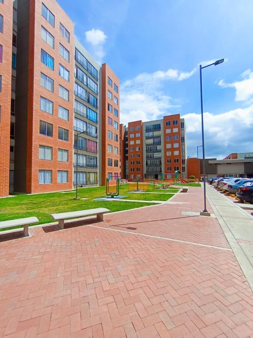 Apartamento de 2 alcobas en arriendo en Ciudad Verde, Soacha, 52 m² · foto 10 de 11