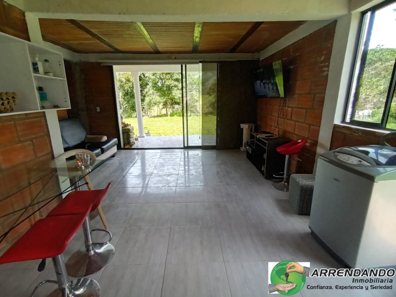 1BR House in Centro (2940 m²) for Sale - 3
