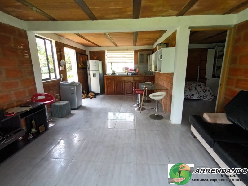 1BR House in Centro (2940 m²) for Sale - 4