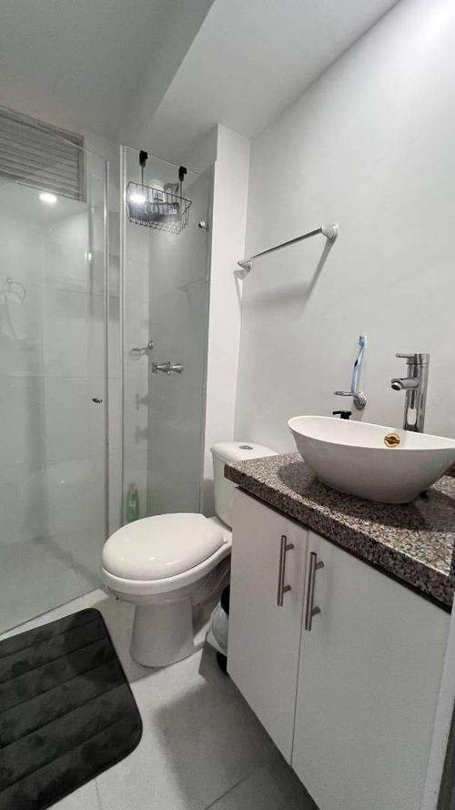 Apartamento de 3 alcobas en venta en Picaleña Y Mirolindo, Ibagué, 89 m² · foto 23 de 24
