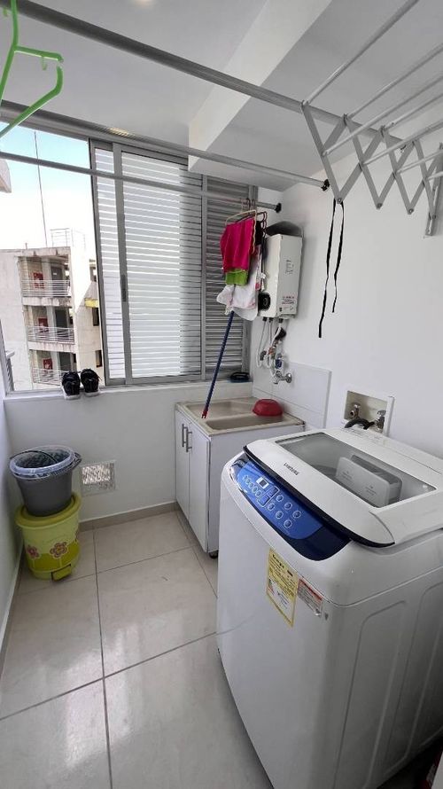 Apartamento de 3 alcobas en venta en Picaleña Y Mirolindo, Ibagué, 89 m² · foto 24 de 24