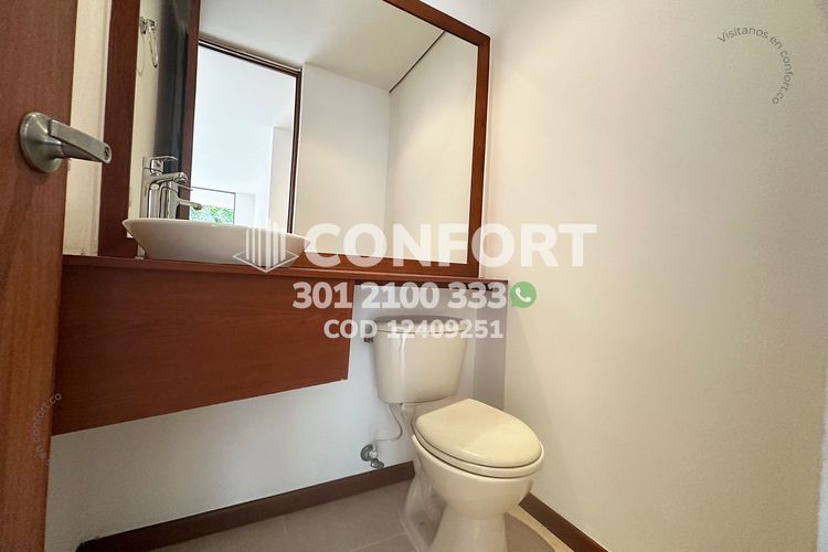 Apartamento de 3 alcobas en arriendo en Los Balsos, Medellín, 143 m² · foto 5 de 24