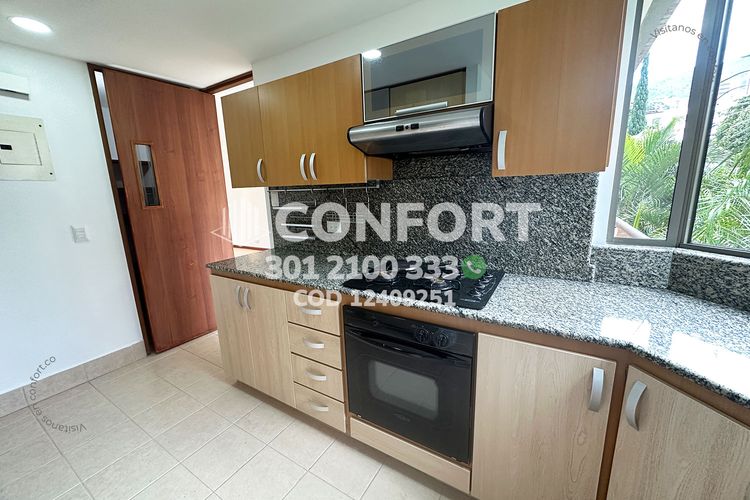 Apartamento de 3 alcobas en arriendo en Los Balsos, Medellín, 143 m² · foto 7 de 24