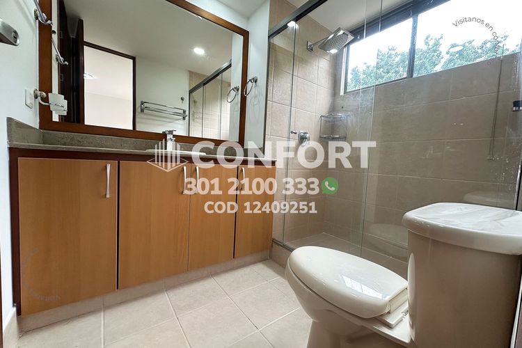 Apartamento de 3 alcobas en arriendo en Los Balsos, Medellín, 143 m² · foto 17 de 24