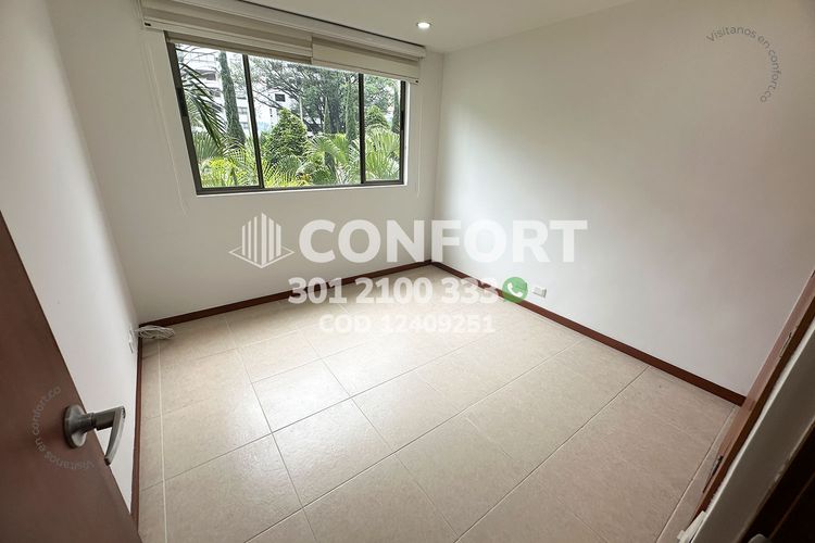 Apartamento de 3 alcobas en arriendo en Los Balsos, Medellín, 143 m² · foto 22 de 24