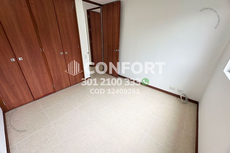 Apartamento de 3 alcobas en arriendo en Los Balsos, Medellín, 143 m² · foto 23 de 24