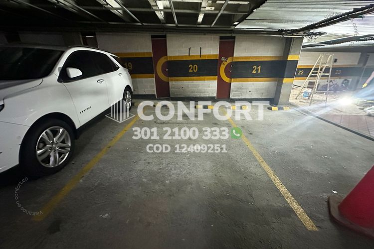 Apartamento de 3 alcobas en arriendo en Los Balsos, Medellín, 143 m² · foto 24 de 24