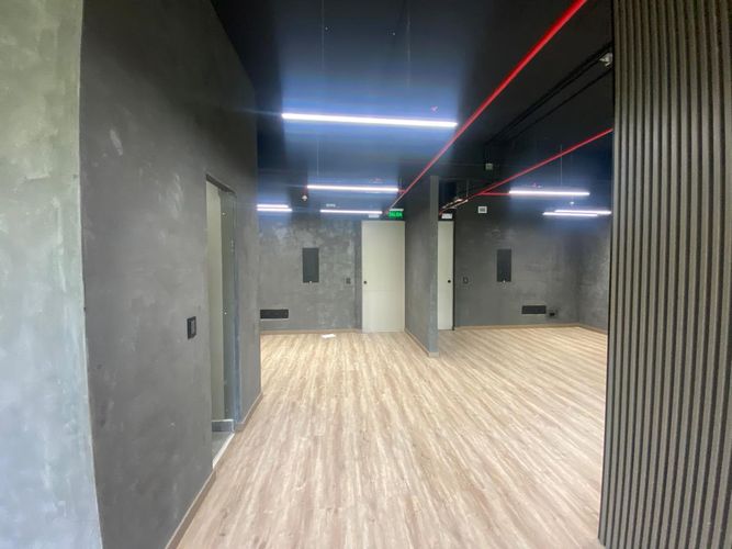 Oficina en arriendo en El Poblado, Medellín, 72 m² · foto 11 de 18