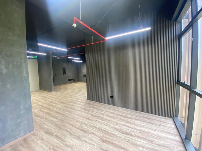Oficina en arriendo en El Poblado, Medellín, 72 m² · foto 10 de 18