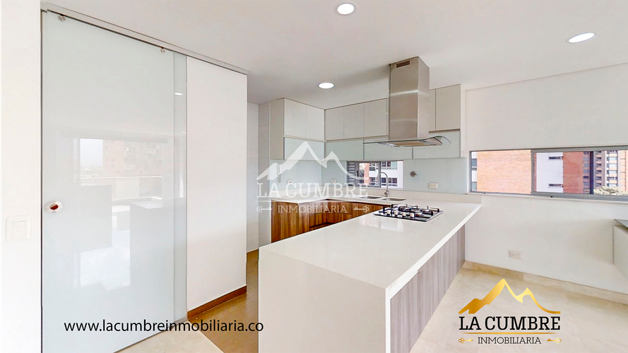Apartamento de 1 alcoba en arriendo en Santa Maria De Los Angeles, Medellín, 105 m² · foto 6 de 14