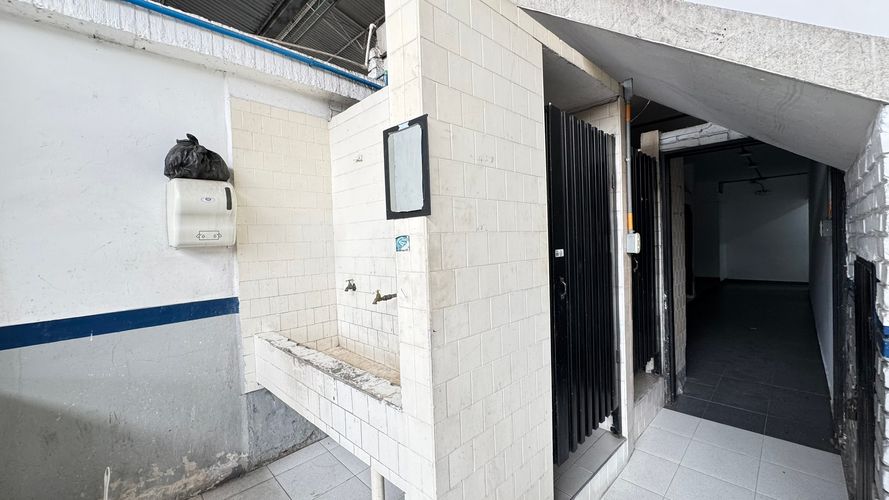 Bodega en arriendo en Las Delicias, Cali, 2352 m² · foto 24 de 24