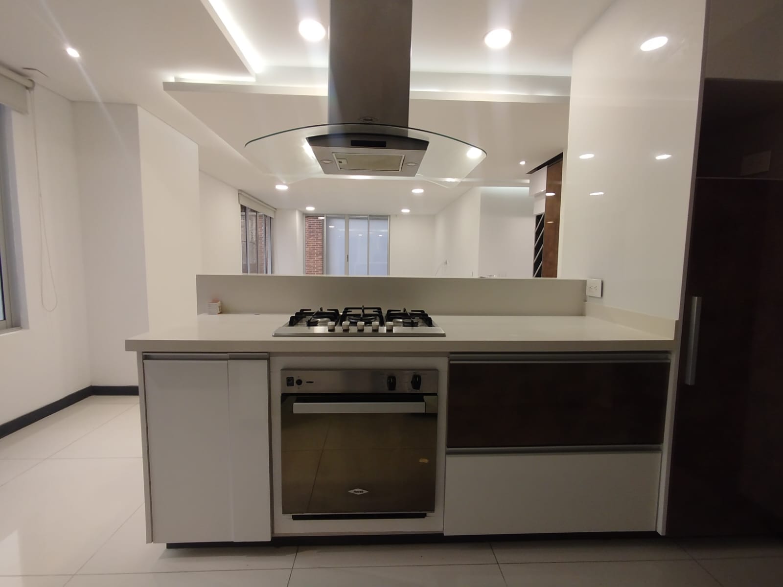 Apartamento en venta en Pinares, Pereira · foto 3 de 18