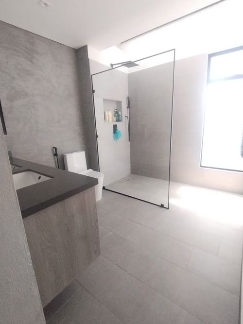 Casa de 5 alcobas en venta en El Carmen de Viboral · foto 8 de 24