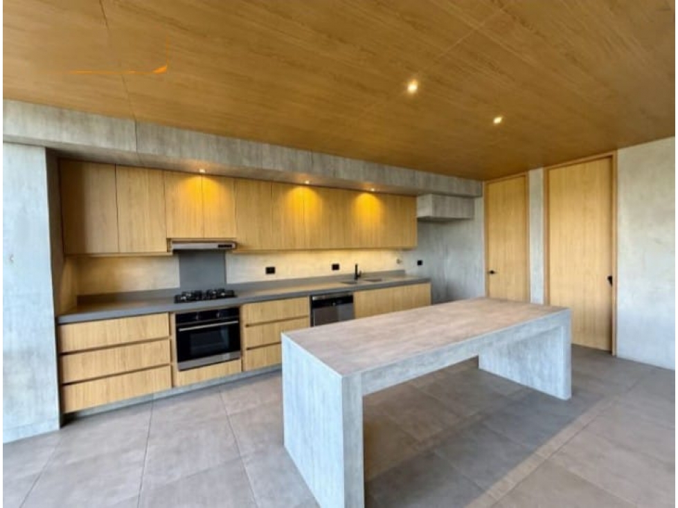 Apartamento en venta en El Poblado, Medellín 2
