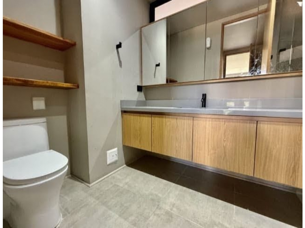 Apartamento en venta en El Poblado, Medellín · foto 9 de 14