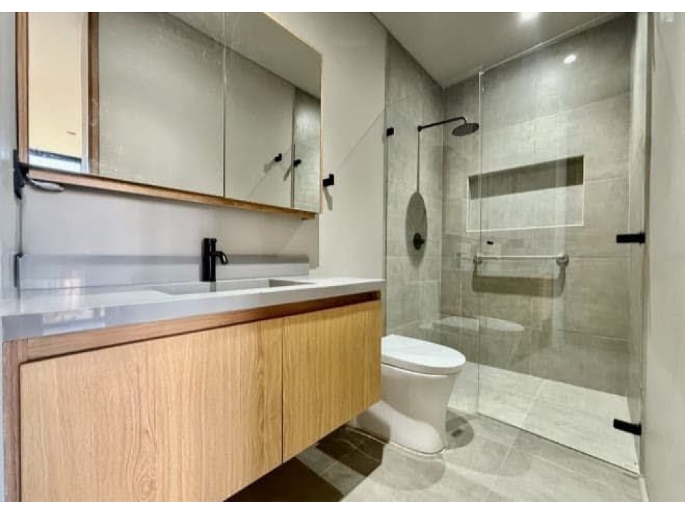 Apartamento en venta en El Poblado, Medellín · foto 14 de 14