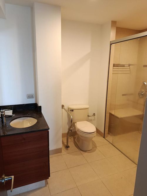 Apartamento en arriendo en Milla De Oro, Medellín · foto 3 de 7