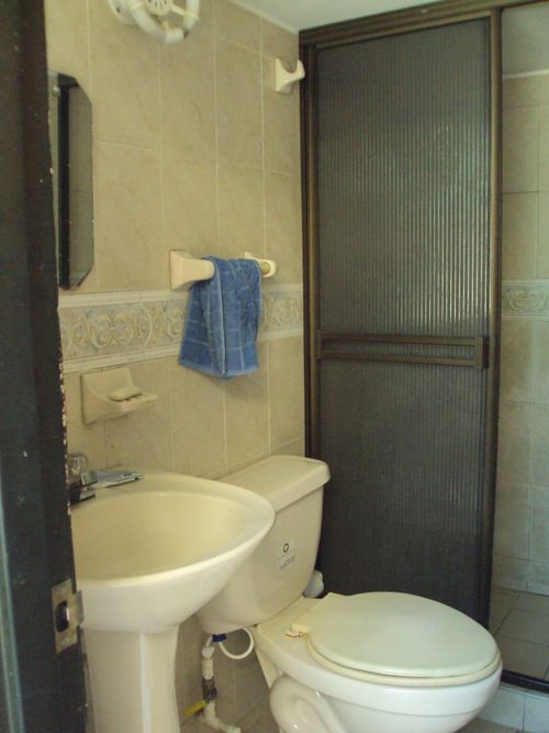 Casa de 9 alcobas en venta en Centro, Bucaramanga, 420 m² · foto 16 de 17
