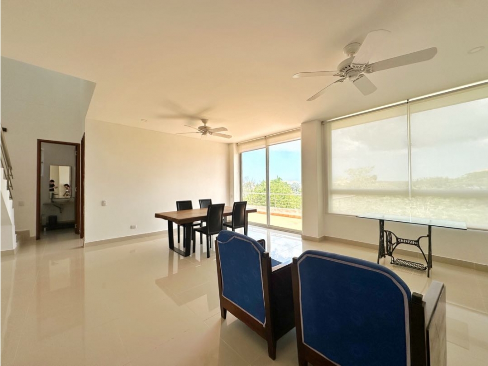 Apartamento en Venta en Condominio Laguna Club, Cartagena