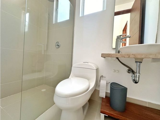 Apartamento de 2 alcobas en venta en Condominio Laguna Club, Cartagena, 145 m² · foto 7 de 11