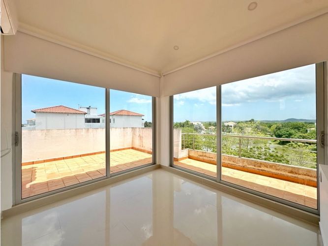 Apartamento de 2 alcobas en venta en Condominio Laguna Club, Cartagena, 145 m² · foto 10 de 11