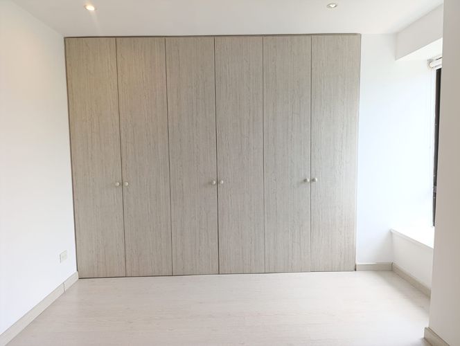 Apartamento de 3 alcobas en arriendo en El Poblado, Medellín, 159 m² · foto 13 de 19
