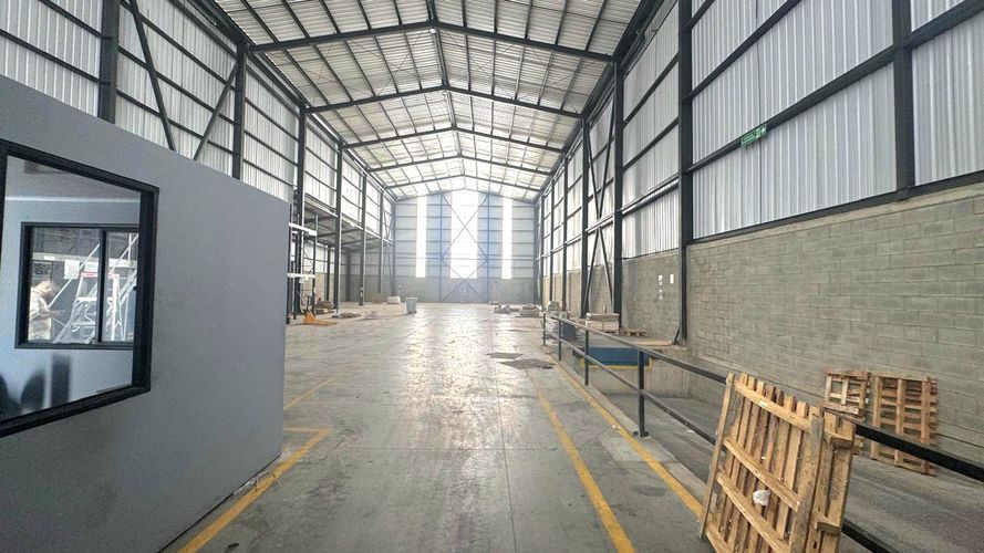 Bodega en arriendo en Flora Industrial, Cali, 1000 m² · foto 16 de 24