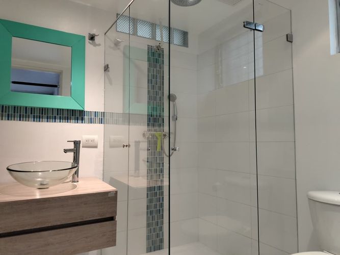 Apartamento de 2 alcobas en arriendo en El Poblado, Medellín, 79 m² · foto 14 de 15