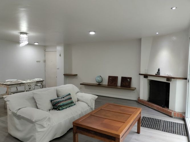 Apartamento de 2 alcobas en arriendo en El Poblado, Medellín, 79 m² · foto 2 de 15