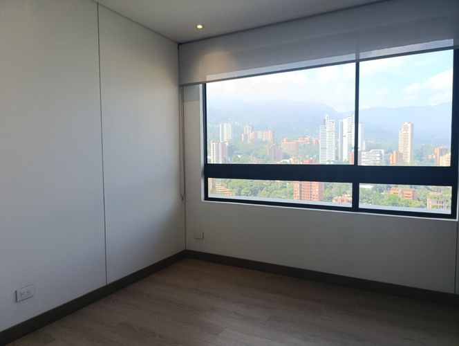 Apartamento de 3 alcobas en arriendo en Los Balsos, Medellín, 125 m² · foto 9 de 19