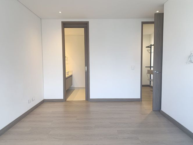 Apartamento de 3 alcobas en arriendo en Los Balsos, Medellín, 125 m² · foto 13 de 19