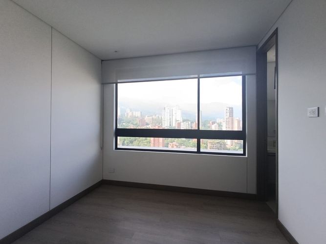 Apartamento de 3 alcobas en arriendo en Los Balsos, Medellín, 125 m² · foto 12 de 19