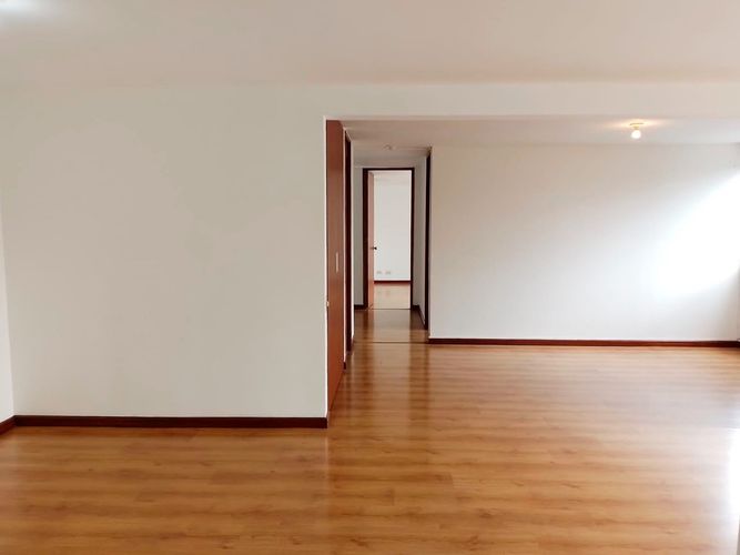 Apartamento en venta en El Poblado, Medellín · foto 6 de 15
