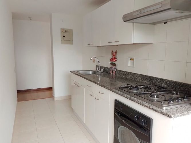 Apartamento en venta en El Poblado, Medellín · foto 4 de 15