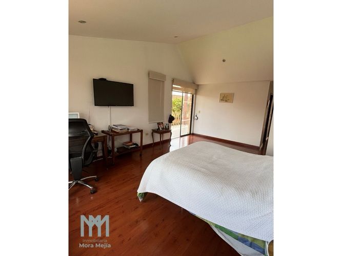 Casa de 4 alcobas en venta en El Lago, Cajicá, 300 m² · foto 18 de 24