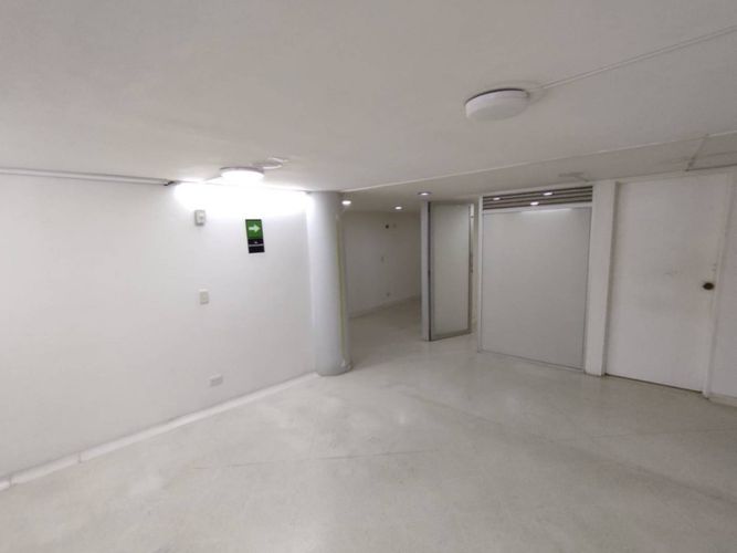 Local en arriendo en Alto Del Medio, Rionegro, 280 m² · foto 3 de 21