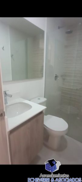 Apartamento en venta en Centro, Itagüí · foto 4 de 7