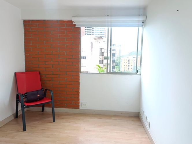 Apartamento de 2 alcobas en arriendo en El Poblado, Medellín, 96 m² · foto 16 de 18