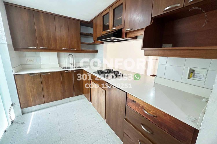 Casa de 3 alcobas en arriendo en La Calera, Medellín, 165 m² · foto 3 de 24