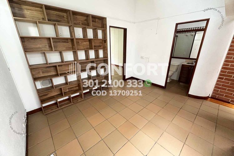 Casa de 3 alcobas en arriendo en La Calera, Medellín, 165 m² · foto 16 de 24