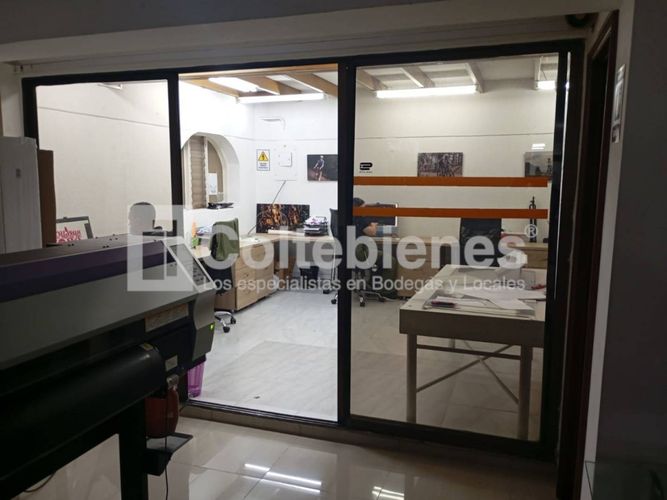 Casa de 5 alcobas en venta en Belén, Medellín, 750 m² · foto 5 de 22