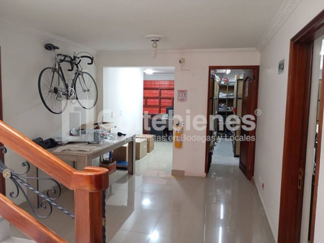Casa de 5 alcobas en venta en Belén, Medellín, 750 m² · foto 8 de 22