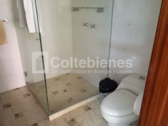 Casa de 5 alcobas en venta en Belén, Medellín, 750 m² · foto 17 de 22