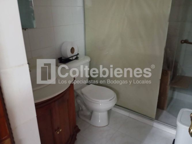 Casa de 5 alcobas en venta en Belén, Medellín, 750 m² · foto 19 de 22