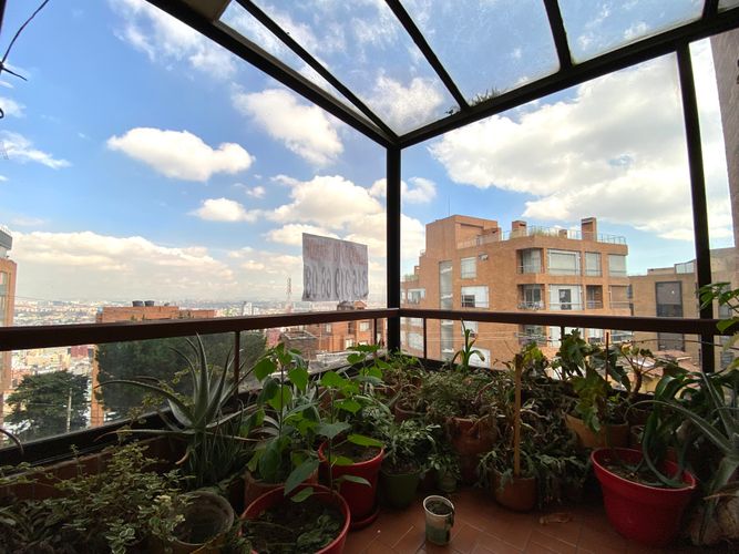 Apartamento de 4 alcobas en venta en El Castillo Chapinero, Bogotá, 284 m² · foto 5 de 24