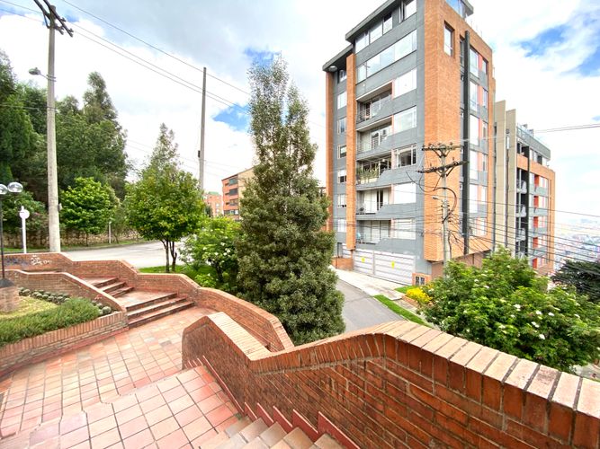 Apartamento de 4 alcobas en venta en El Castillo Chapinero, Bogotá, 284 m² · foto 21 de 24