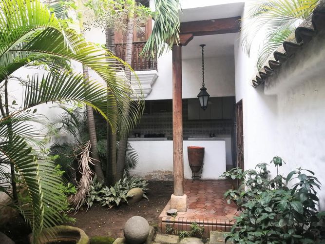 Casa de 10 alcobas en venta en Santa Rosa, Cali, 435 m² · foto 12 de 24